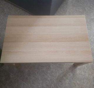 Mesa de salón de madera 90x45cm