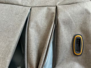 Maleta de cabina gris con 2 ruedas