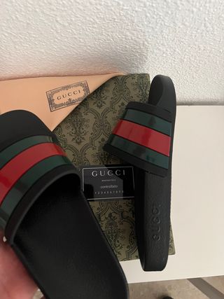 Chanclas Gucci Banda Web Negra Roja Verde