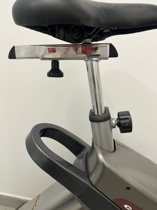 Bicicleta Estática Eléctrica BH Fitness.