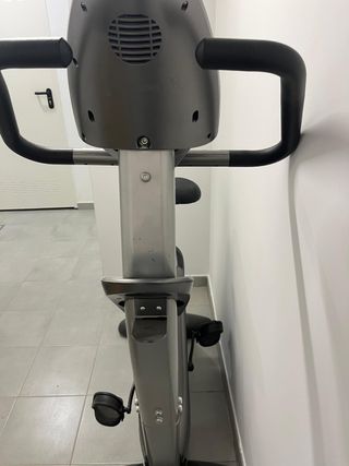 Bicicleta Estática Eléctrica BH Fitness.