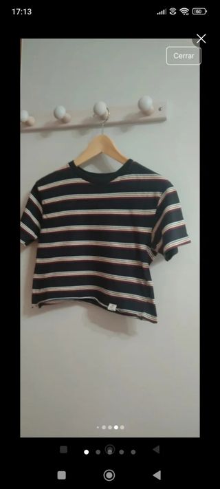 Camiseta Crop Pull&Bear T.S Negra Multicolor