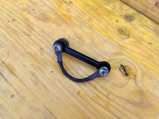 Soporte Motor y Toma Tierra Harley Davidson