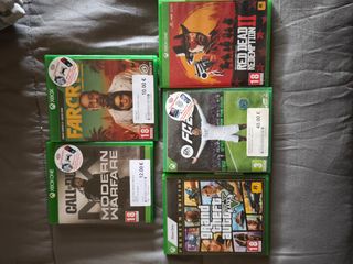 Xbox One S Blanco de 500 gigas  con 5 juegos 