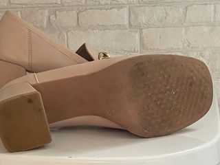 Mocasines Oxmox Beige Tacón