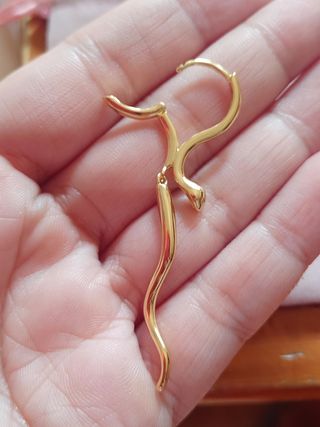 Pendientes aro serpiente dorado plata