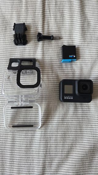 GoPro Hero 8 Black + Carcasa Sumergible