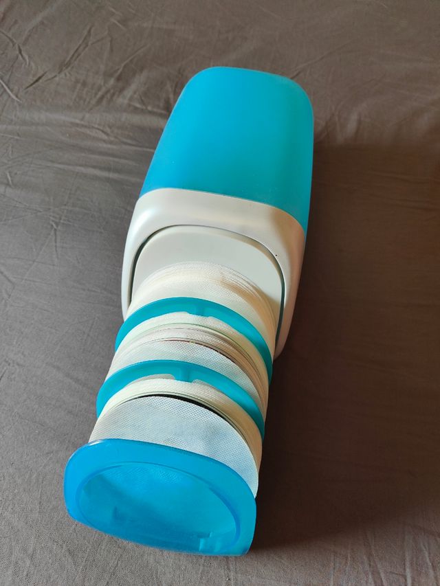 Porta CDs dispensador azul