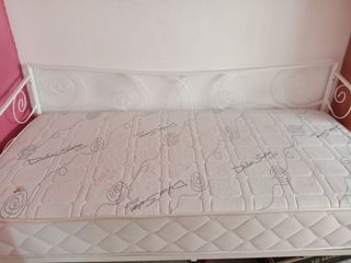 Colchón y somier de 90cm