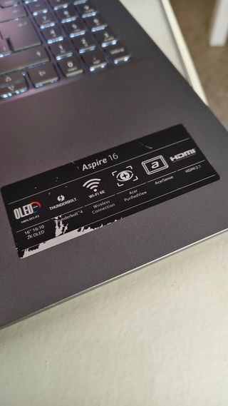 Portátil Acer Aspire 16 Gris