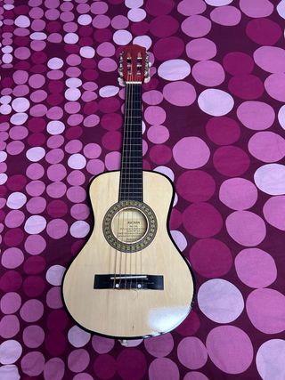 Guitarra infantil Auchan