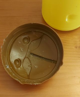 Bote vacío Cola Cao Forum