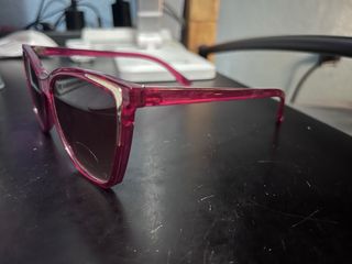 Gafas de sol rojas