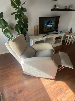 Sillón mecedor cómodo