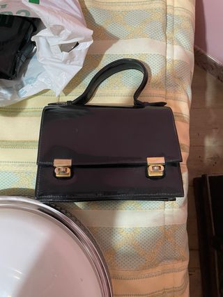 Bolso charol negro