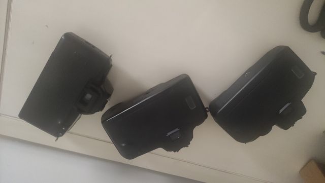 3 cuerpos cámaras Canon Eos,500,700 y 1000