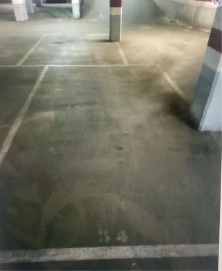 Plaza de garaje en venta/Alquiler.