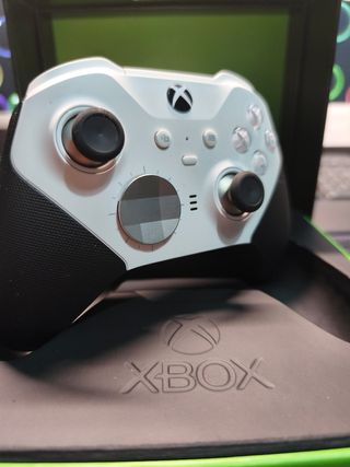 Mando Xbox Elite Series 2 Core
