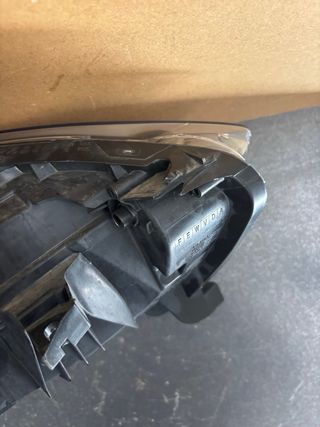 Faro Izquierdo Renault Captur 2017-2019