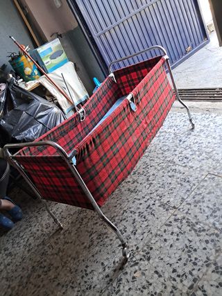 Cuna de viaje plegable de tela