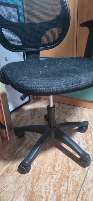 Silla giratoria de escritorio Urge vender