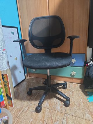 Silla giratoria de escritorio Urge vender