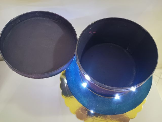 Torta scenografica scatola contenitore