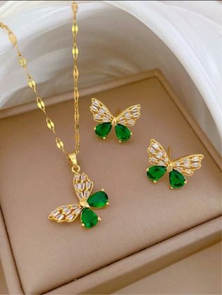 Conjunto Mariposa Oro y Verde
