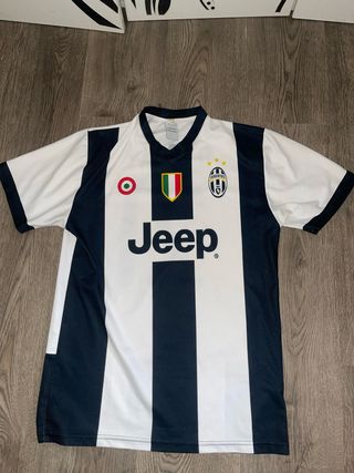 Camiseta Juventus Negra y Blanca