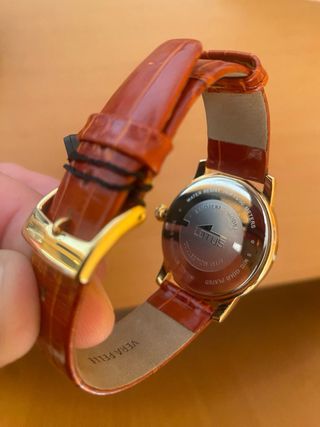 Reloj Lotus 5 Micras Chapado Oro