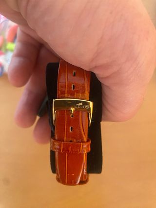 Reloj Lotus 5 Micras Chapado Oro