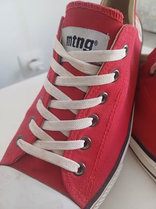 Zapatillas lona Mustang rojas talla 44