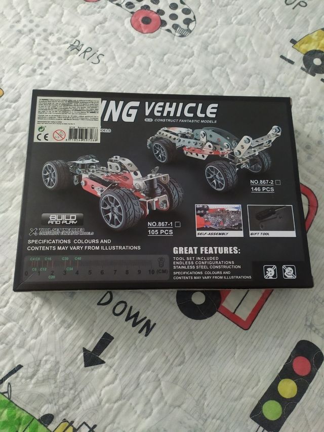 Juego Construcción Racing Vehicle. Estilo Meccano.