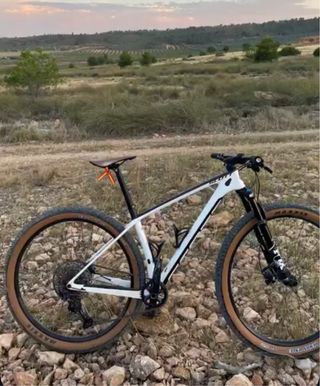Bicicleta Scott Scale 970