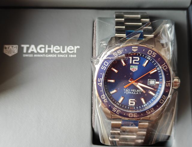 TAG HEUER Formula 1 WAZ1010 Original sin estrenar