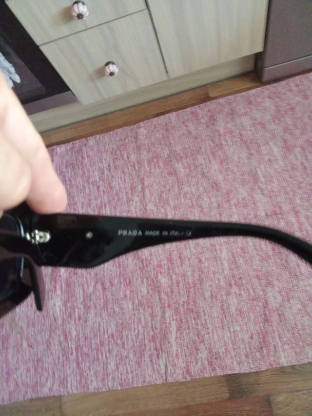 Óculos de sol Prada pretos