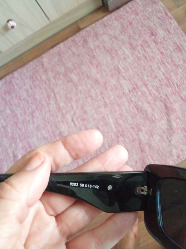 Óculos de sol Prada pretos