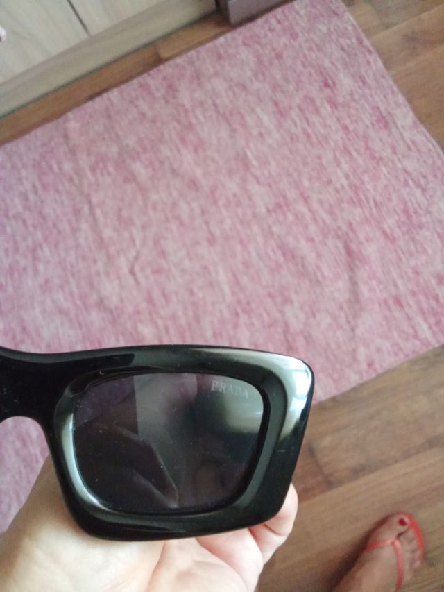 Óculos de sol Prada pretos