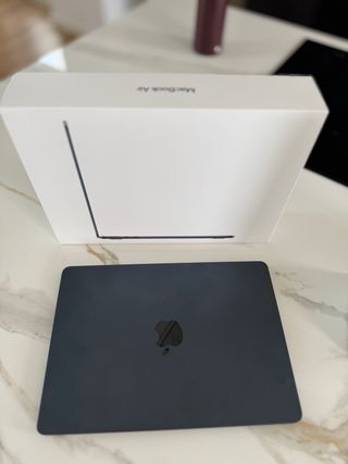 MacBook Air 13 M2 Negro + Apple Care