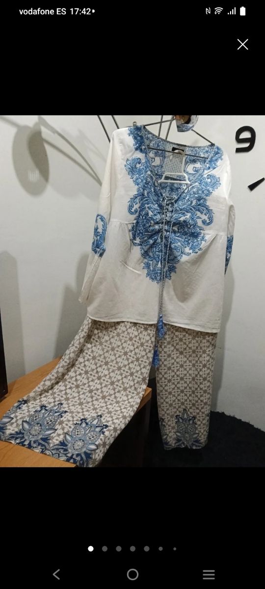 Conjunto Mujer Azul y Blanco