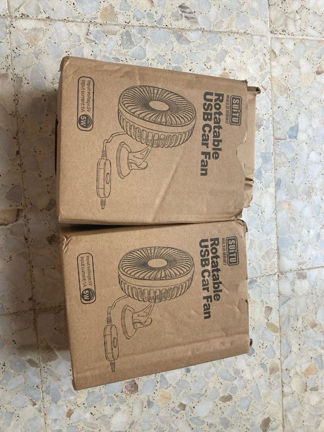 Ventilador USB para coche o escritorio.con soporte