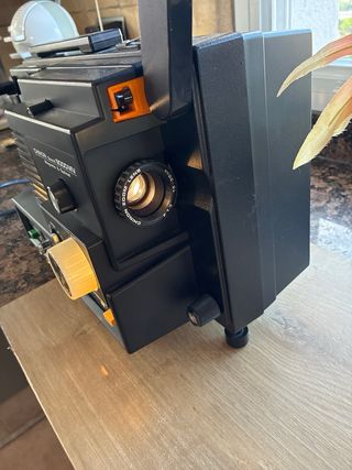 Proyector Chinon 9000 MV Sonido Magnético Óptico