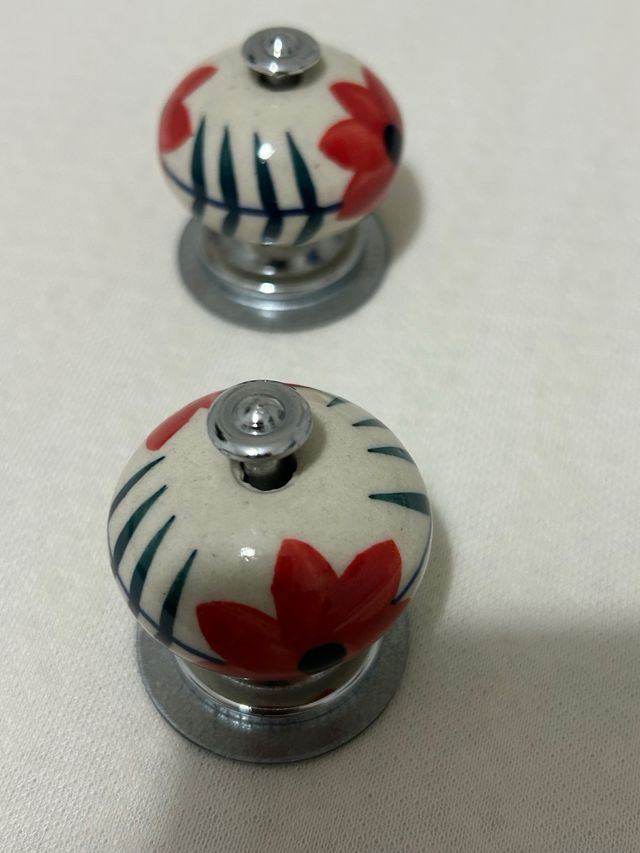 2 Pomos Vintage Cerámica Flores Rojas