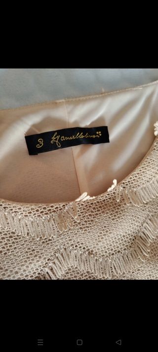 Vestido de fiesta beige