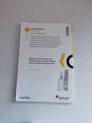 Lote de libros en galego