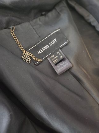 Gabardina Mango Negra