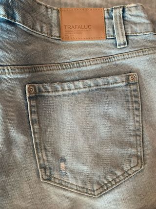 Shorts vaqueros Zara, pantalón corto 40