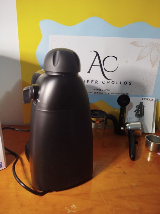 Cafetera Espresso SEVERIN Negra