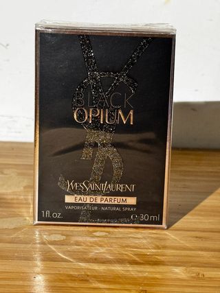 Yves Saint Laurent Black Opium Eau de Parfum 30ml