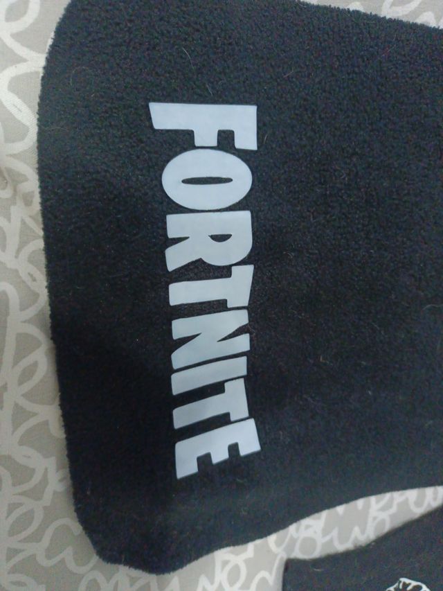 Sciarpa nera Fortnite